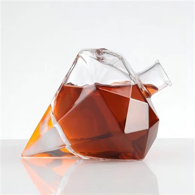 Bouteille en verre de whisky personnalisée