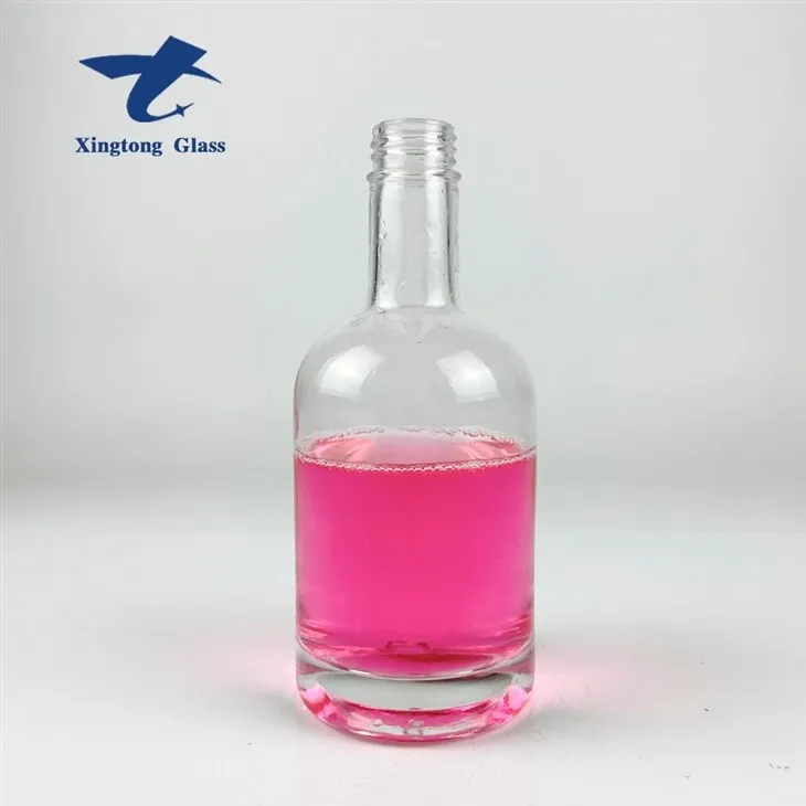 Bouteilles en verre à vis de vodka 375 ml 500 ml